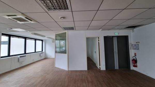 Bureaux à louer à Issy-les-Moulineaux locaux lumineux et modulables