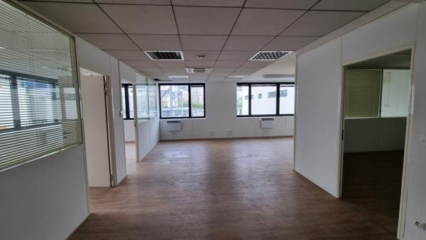 Bureaux à louer à Issy-les-Moulineaux locaux lumineux et modulables