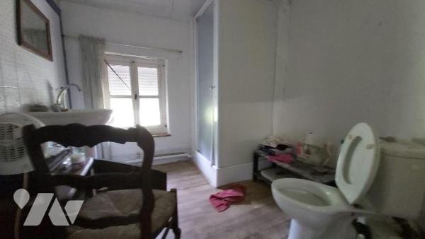 A CLAIRFAYTS (59740), proche SOLRE LE CHATEAU et VAL JOLY, SIVRY (Belgique)
Maison à rénover s...