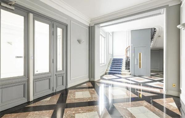 Bureaux à louer à PARIS 75016
