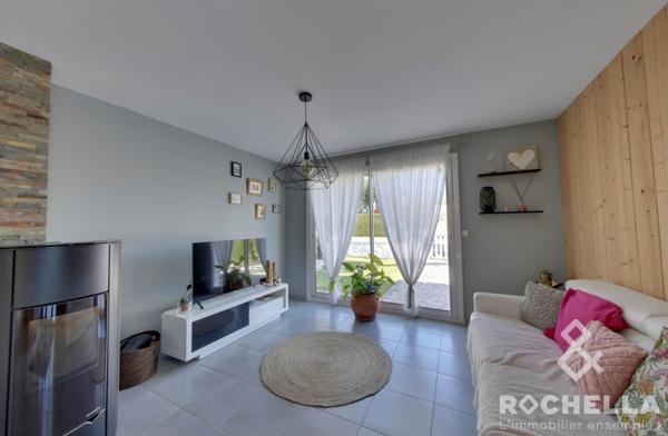 Plain-pied rénové avec accès parc privé à Aigrefeuille d’Aunis
