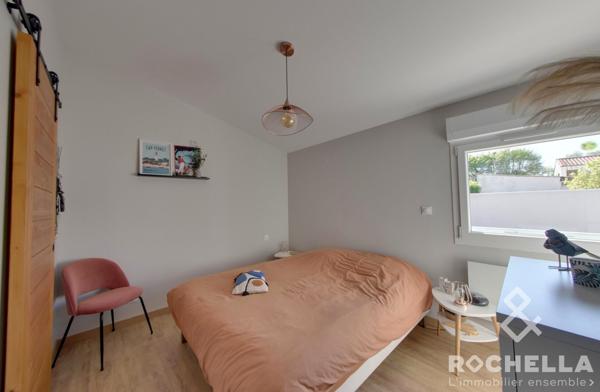 Plain-pied rénové avec accès parc privé à Aigrefeuille d’Aunis