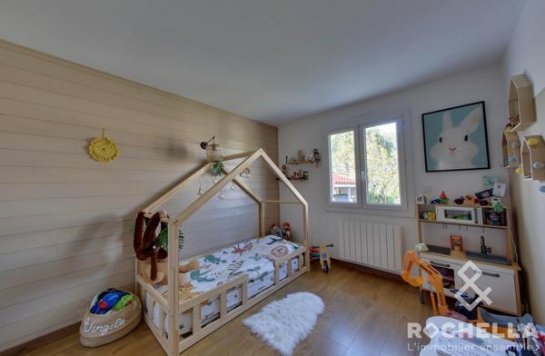 Plain-pied rénové avec accès parc privé à Aigrefeuille d’Aunis