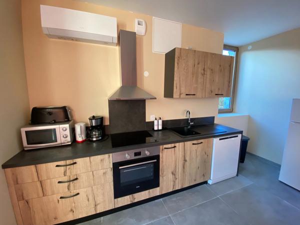 Immeuble à vendre SONNAZ (73), ensemble de 3 appartements rénovés en 2023