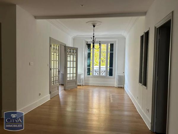 Appartement à louer 3 pièces 91.31m²