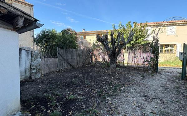 Appartement à vendre    3 pièces •  Mormoiron