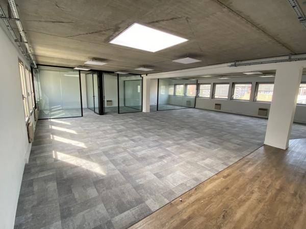 Bureaux à vendre à Suresnes modulables avec jardin paysager privatif