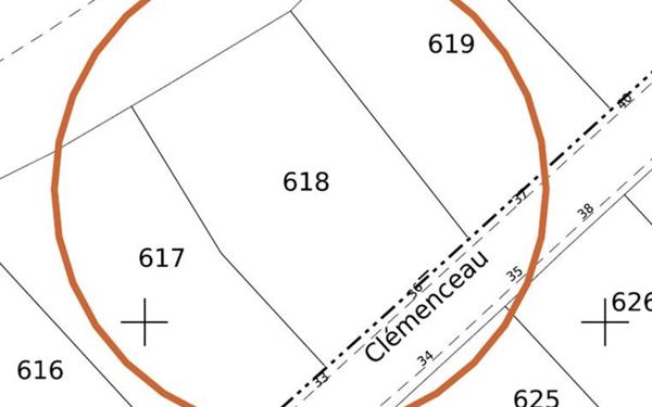 Terrain à vendre    Moutiers