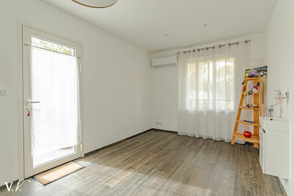 Maison à vendre 1 135 000 € Mérignac 8 p 298 m² DPE B