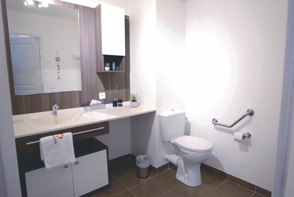 INVESTISSEMENT LOCATIF – CAVAILLON – Résidence Services Seniors Les Cigales du Lubéron – 4,80 % de rentabilité