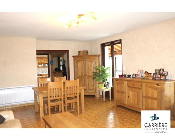 Magnifique maison avec vue sur terrain 3800 m2
