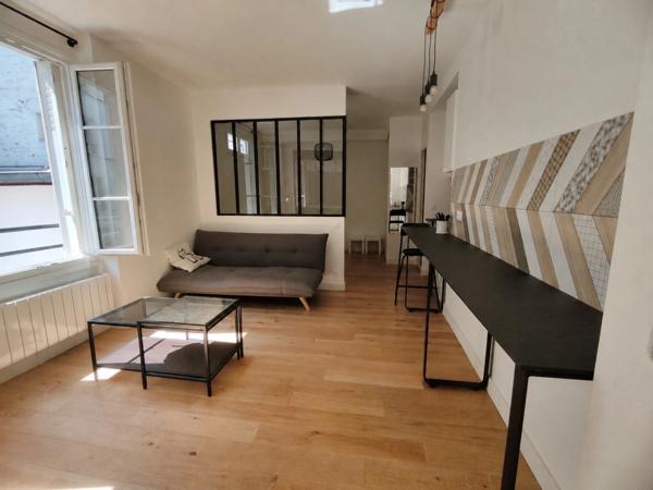 Paris 17ème Batignolles – 2 pièces rénové et meublé, au calme sur cour