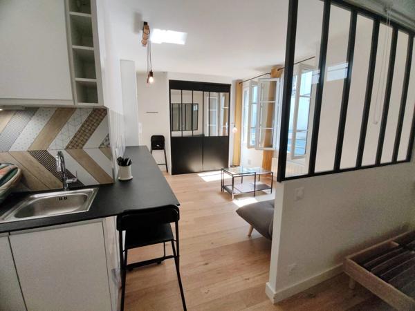 Paris 17ème Batignolles – 2 pièces rénové et meublé, au calme sur cour