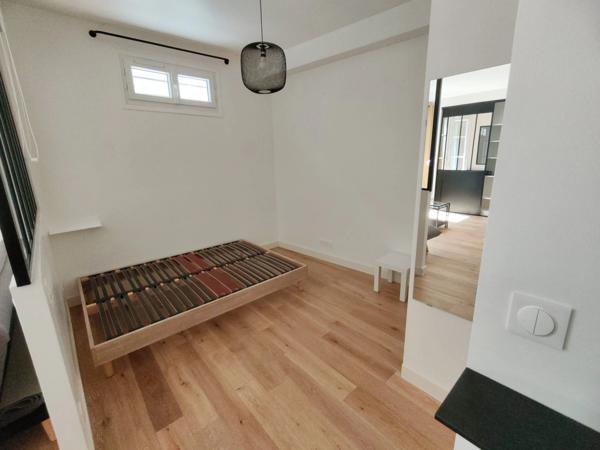 Paris 17ème Batignolles – 2 pièces rénové et meublé, au calme sur cour