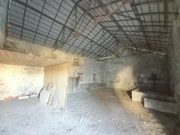 Maison bourgeoise à rénover à vendre au Loroux Bottereau - 10 pièces, 4 chambres