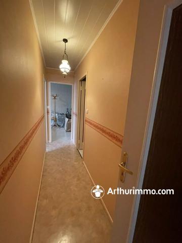 Vente                                                      Maison
                        
                     4 pièces                      77 m2                     à Beaucourt