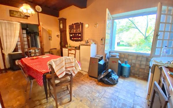 Maison à vendre    8 pièces •  Bazas