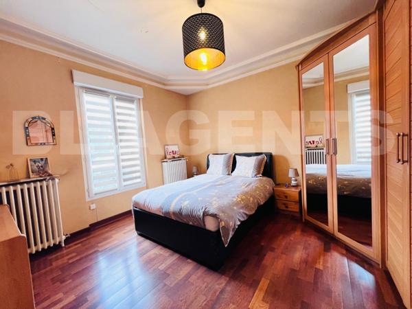 Maison 7 pièces - 193 m²