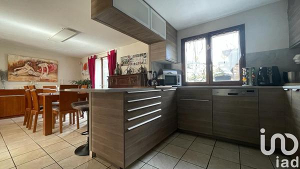 Maison à vendre 5 pièces 107 m² Domène