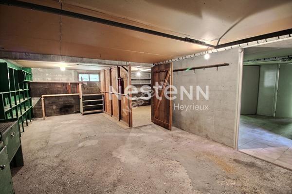 Maison 4 pieces avec sous-sol complet sur Heyrieux