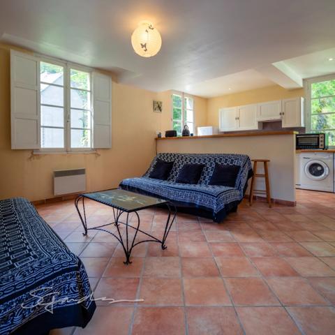 Dpt Pyrénées Atlantiques (64), à vendre EAUX BONNES appartement T3 de 83,2 m²