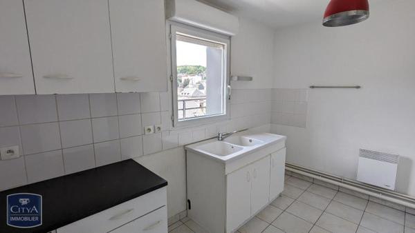 Appartement à louer 4 pièces 79.56m² Rouen (76000)