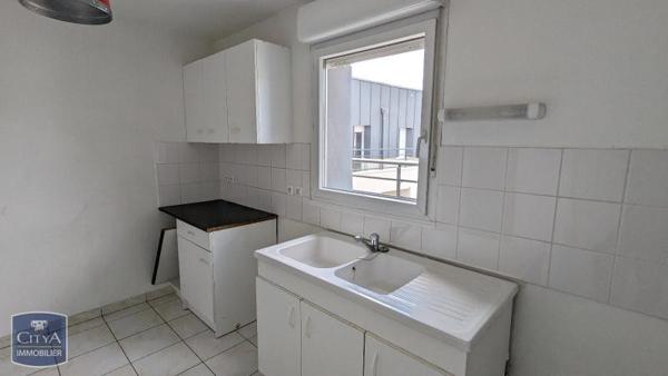 Appartement à louer 4 pièces 79.56m² Rouen (76000)