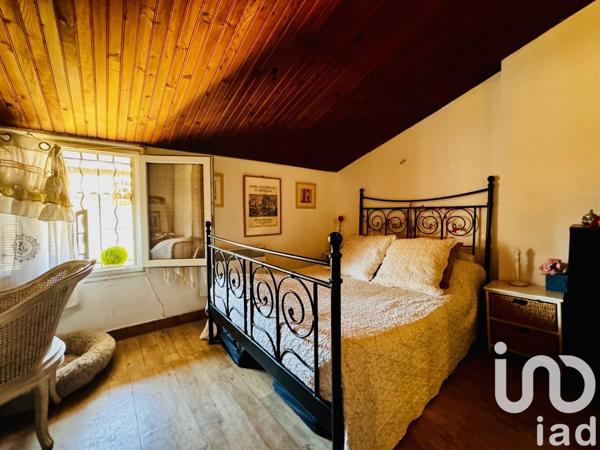 Duplex 3 pièces de 65 m² à Saint-Maximin-la-Sainte-Baume (83470)