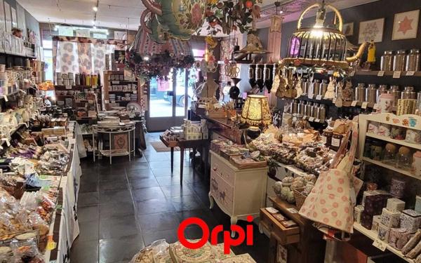 Immeuble à vendre    5 pièces • 182,83 m2 Beaurepaire