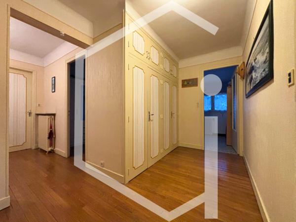 Maison 6 pièce(s) 5 chambre(s) 159 m²