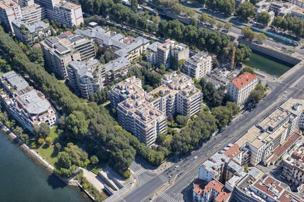 BUREAUX A VENDRE - ILE DE LA JATTE - METRO 1 - JARDIN