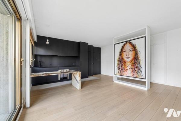 Passy-La Muette - Appartement au calme absolu sur jardins 