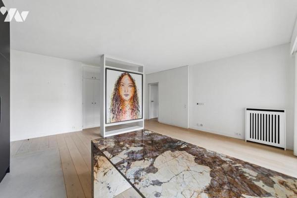 Passy-La Muette - Appartement au calme absolu sur jardins 