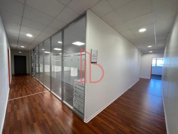 Bureau de 490 m² à louer à Bordeaux Sud-Ouest