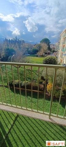 Bel appartement rénové de 83 m² avec garage