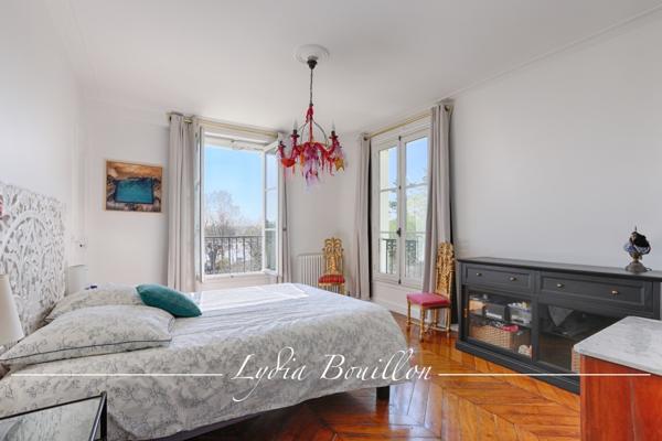 Maisons-Laffitte (78600) Maisons-Lafitte Propriété de 10 pièces avec parc et piscine