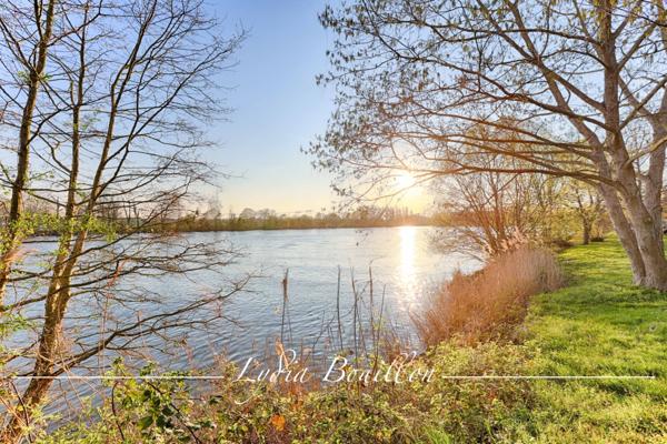 Maisons-Laffitte (78600) Maisons-Lafitte Propriété de 10 pièces avec parc et piscine