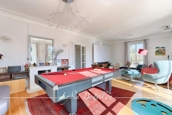 Maisons-Laffitte (78600) Maisons-Lafitte Propriété de 10 pièces avec parc et piscine