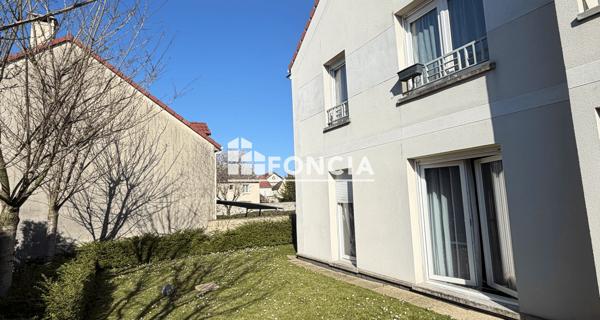 À vendre Appartement 2 pièces 49 m² - Pontault-combault 77340