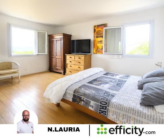 Maison 8 pièces - 180 m²