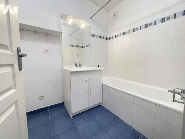 APPARTEMENT T3 AVEC JARDIN - LA VILLE AUX DAMES