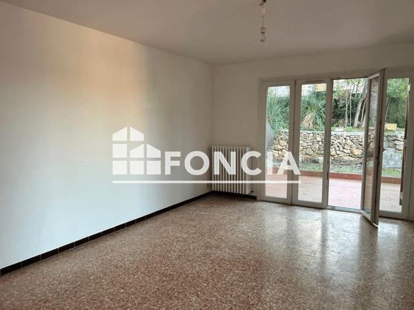 Location Maison 4 pièces 80 m² - 90 RUE DE LA FARANDOLE Six-fours 83140