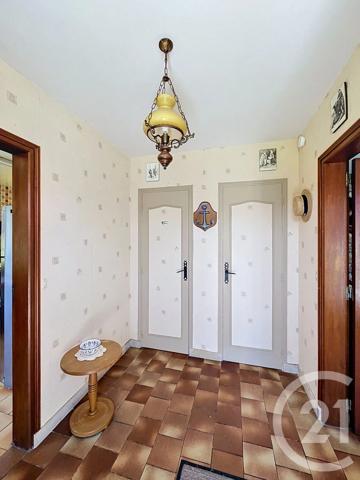 Maison à vendre  4 pièces - 102,72 m 2   BEUZEVILLE  - 27