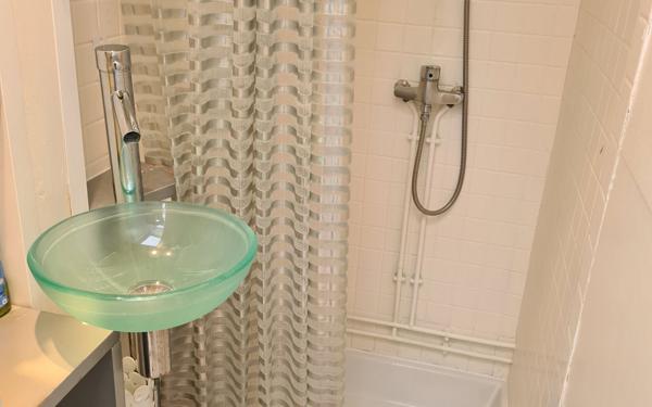 Maison à vendre    2 pièces • 55 m2 Royan