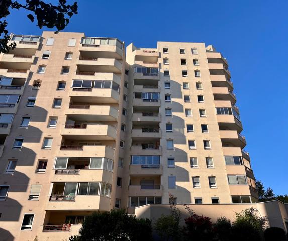 Appartement 5 pièces 102 m² à Créteil avec balcon et jardin