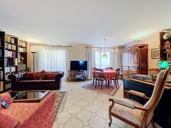Appartement 5 pièces 102 m² à Créteil avec balcon et jardin