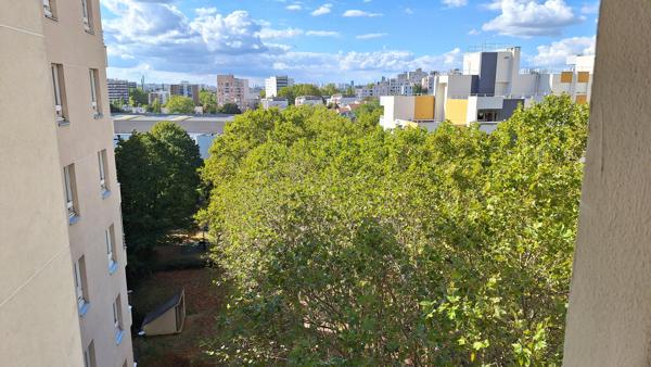 Appartement 5 pièces 102 m² à Créteil avec balcon et jardin