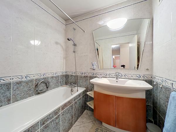 Appartement 5 pièces 102 m² à Créteil avec balcon et jardin