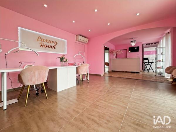 Local d’activité à vendre 100 m² Saint-Martin-de-Crau