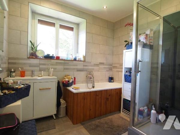 SOULEUVRE-EN-BOCAGE- ENSEMBLE IMMOBILIER AVEC 3 HECTARES